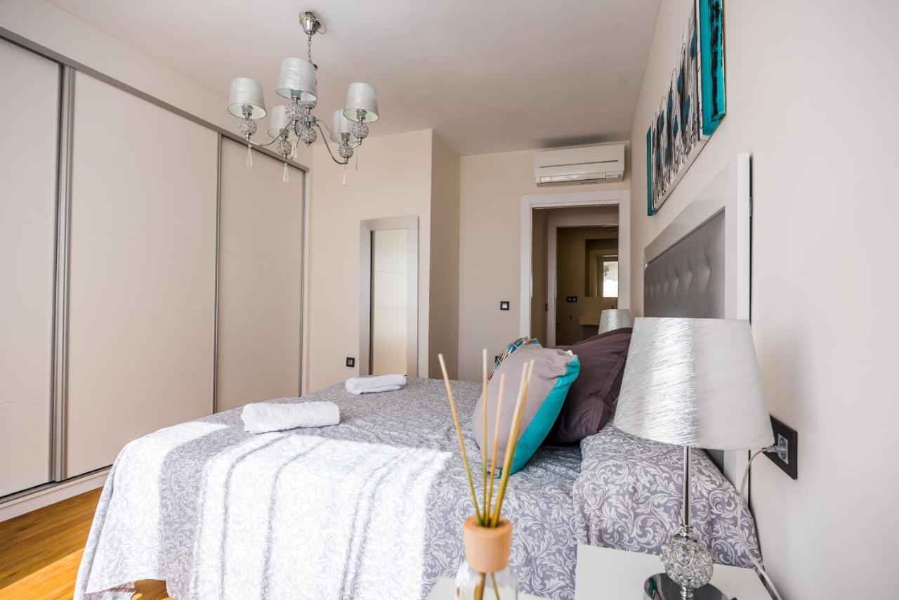 Expoholidays-Rueda Lopez Apartamento De Lujo Almeria Bagian luar foto